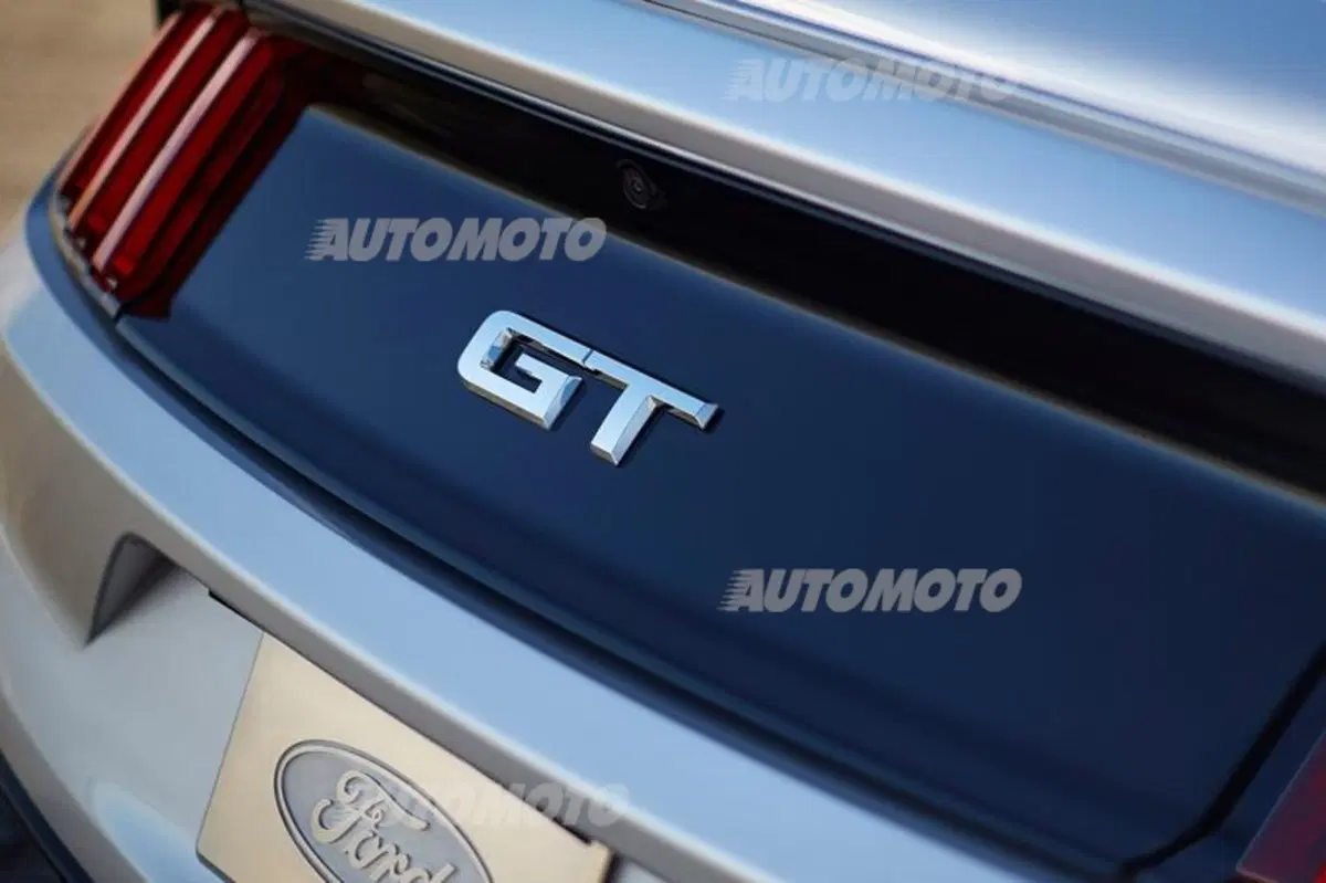 Nuova Ford Mustang: il primo esemplare all’asta per combattere il diabete (21)