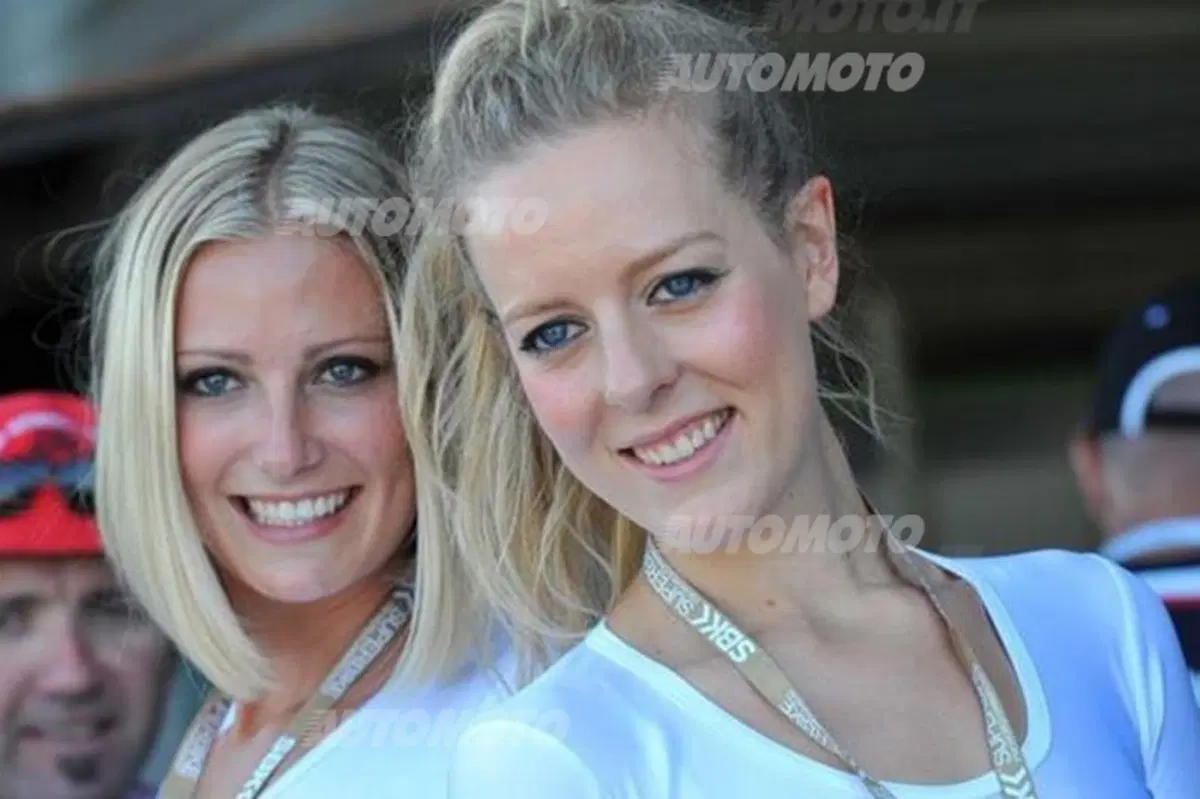 iLike@Umbrella Girls 2013 (4)