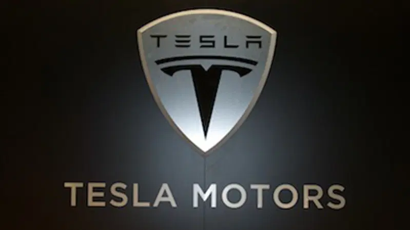 Tesla: agevolazioni fiscali per 34,7 milioni per creare nuovi posti di lavoro