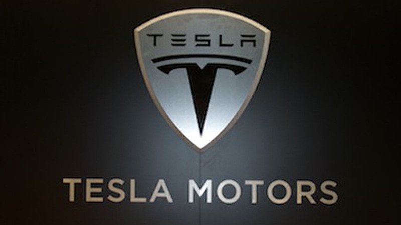 Tesla: agevolazioni fiscali per 34,7 milioni per creare nuovi posti di lavoro