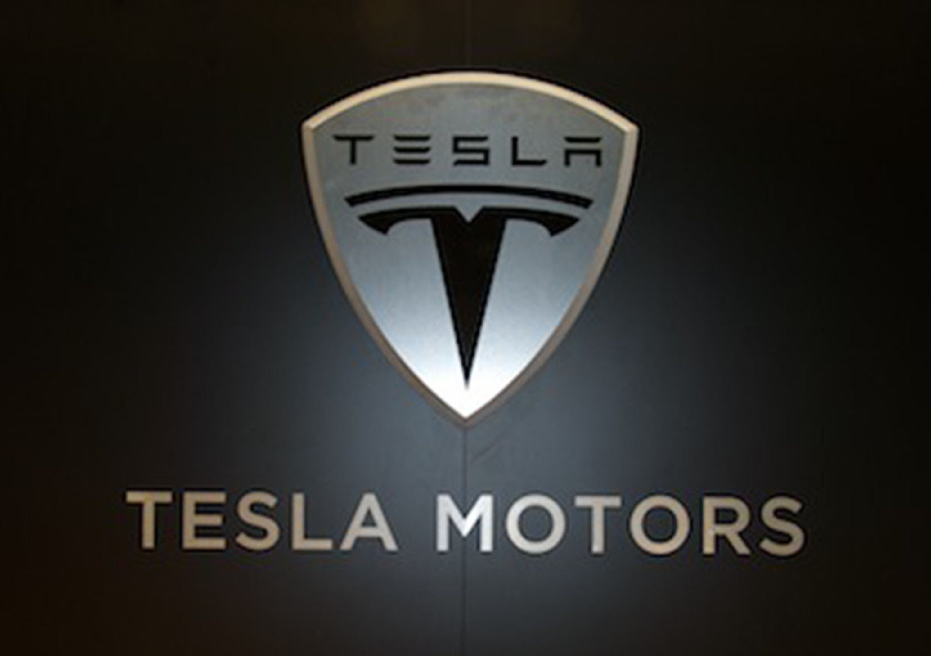 Tesla: agevolazioni fiscali per 34,7 milioni per creare nuovi posti di lavoro