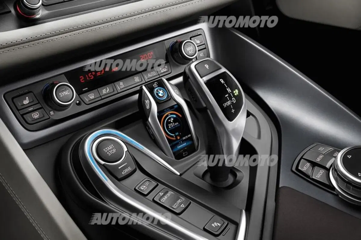 BMW i8: un video ufficiale ne spiega il design (11)