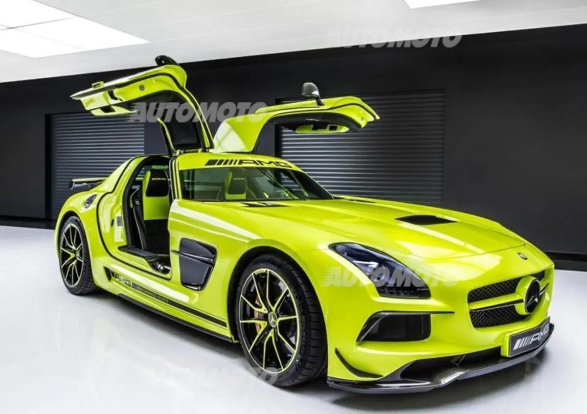 Mercedes-Benz SLS AMG Black Series: l'esemplare dell&rsquo;AMG Performance Studio