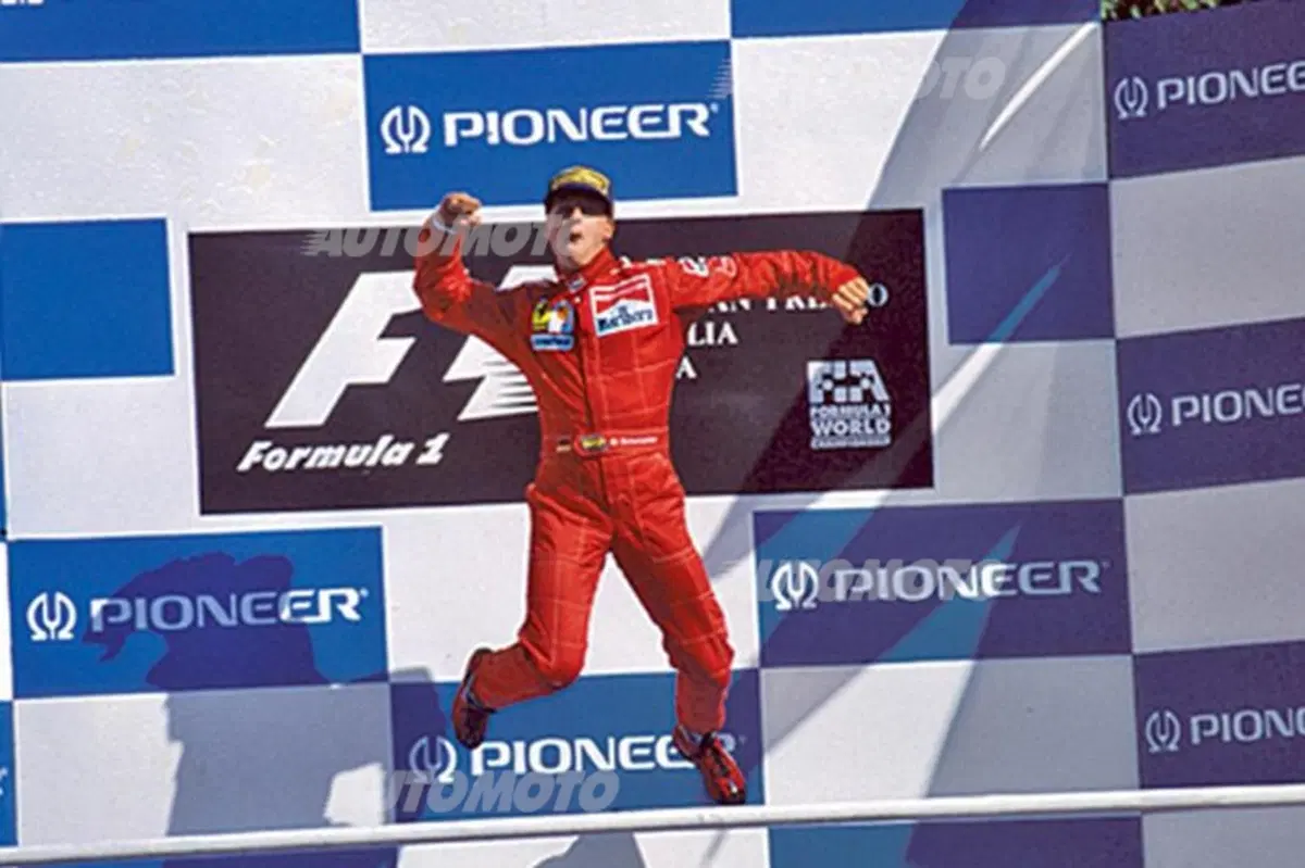 Schumacher: le 20 foto più belle delle vittorie in Ferrari (2)