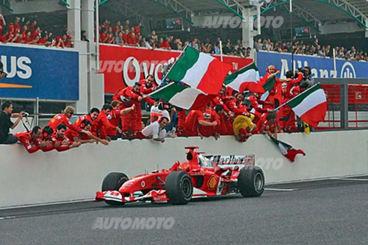 Schumacher: le 20 foto più belle delle vittorie in Ferrari (19)