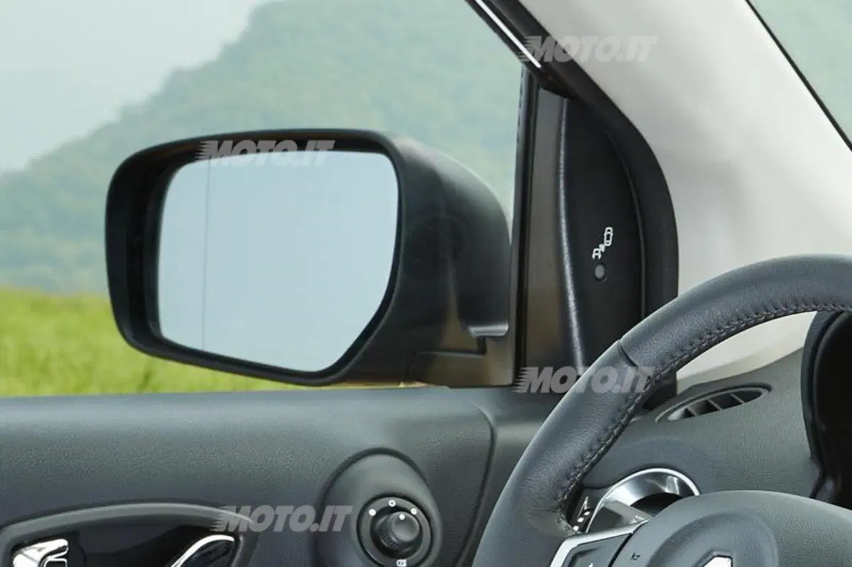 Renault Koleos restyling: tutti i dettagli e i prezzi per l'Italia (21)