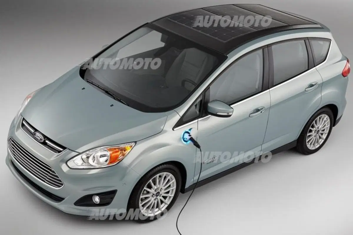 Ford C-Max Energi Solar concept: la ricarica dal sole