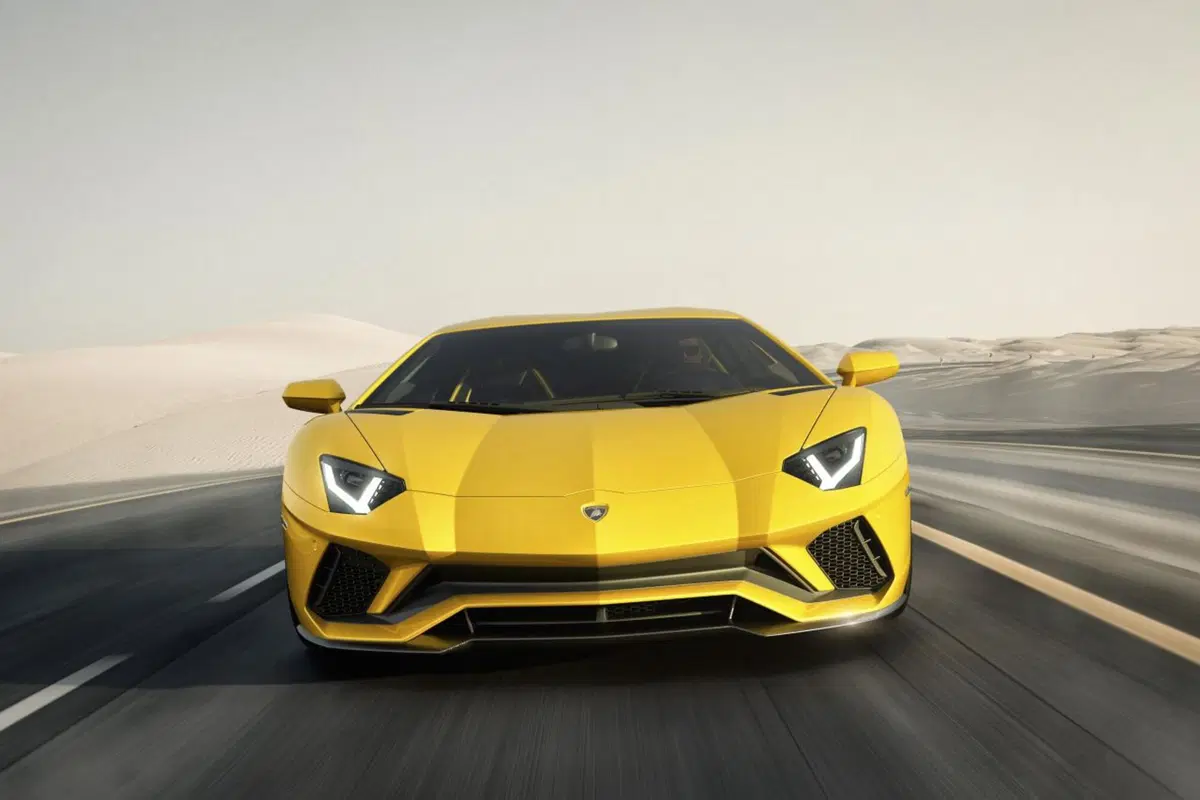 Lamborghini Aventador S, controllo totale [Video] (7)