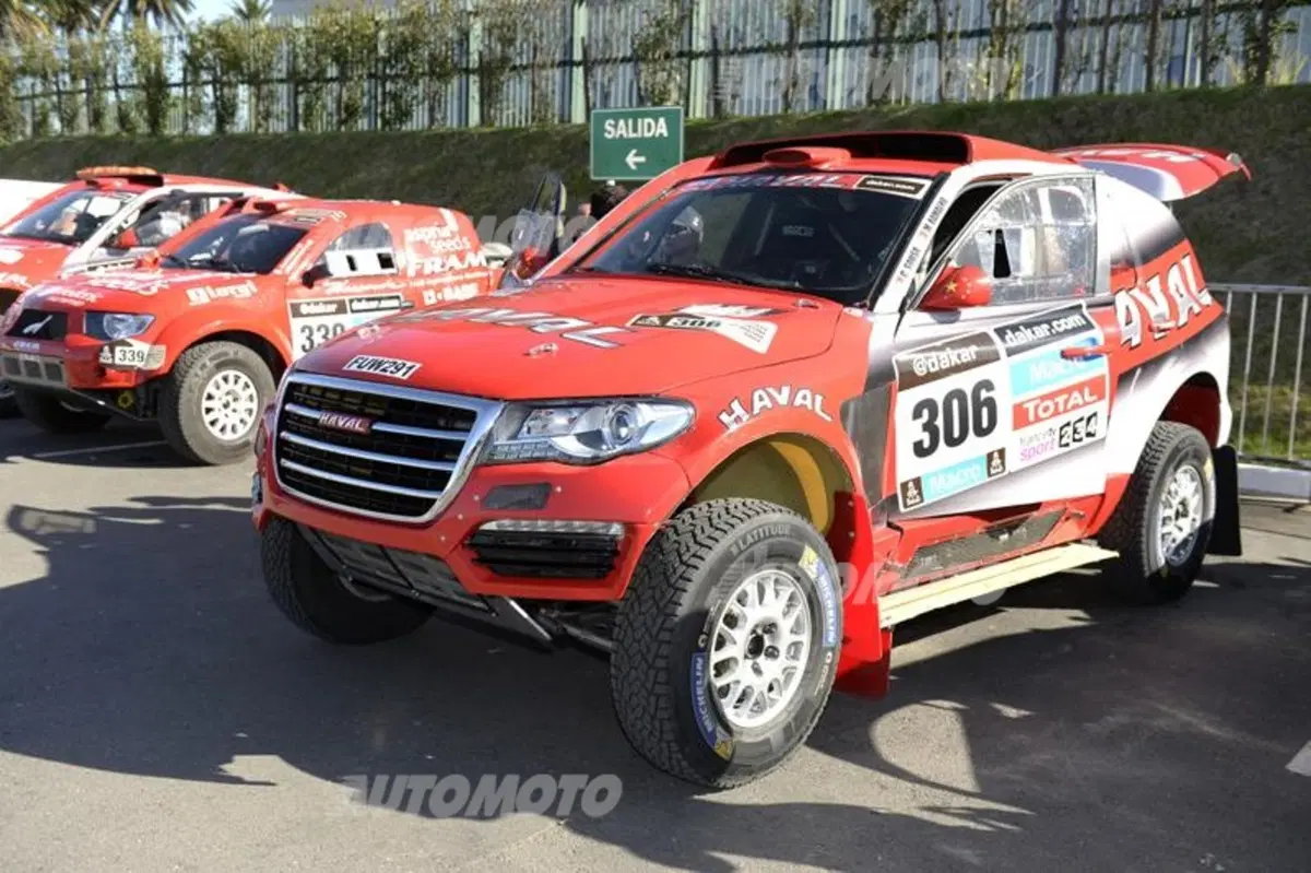 Dakar 2014, Prima Tappa. Joan Barreda (Honda), Ignacio Casale (Quad Yamaha), e Carlos Sousa (Haval) i primi leader (16)