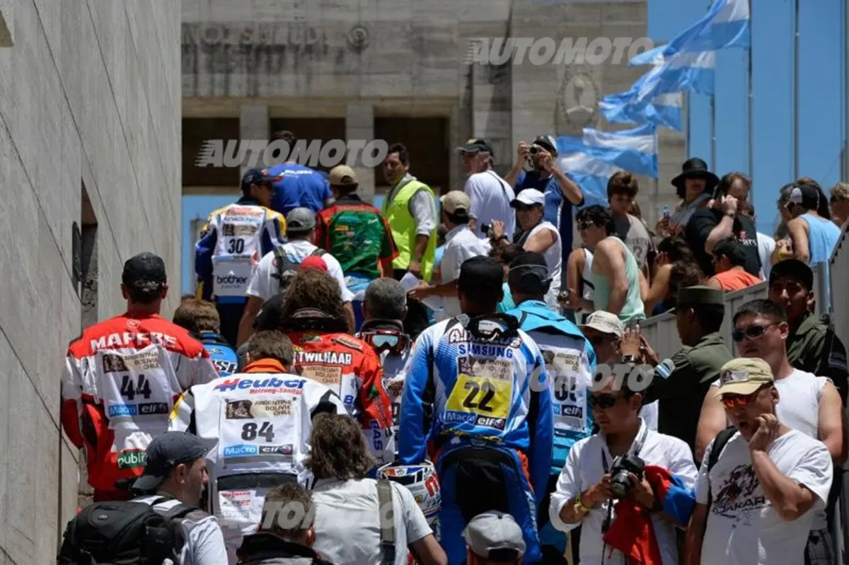 Dakar 2014, Prima Tappa. Joan Barreda (Honda), Ignacio Casale (Quad Yamaha), e Carlos Sousa (Haval) i primi leader (46)