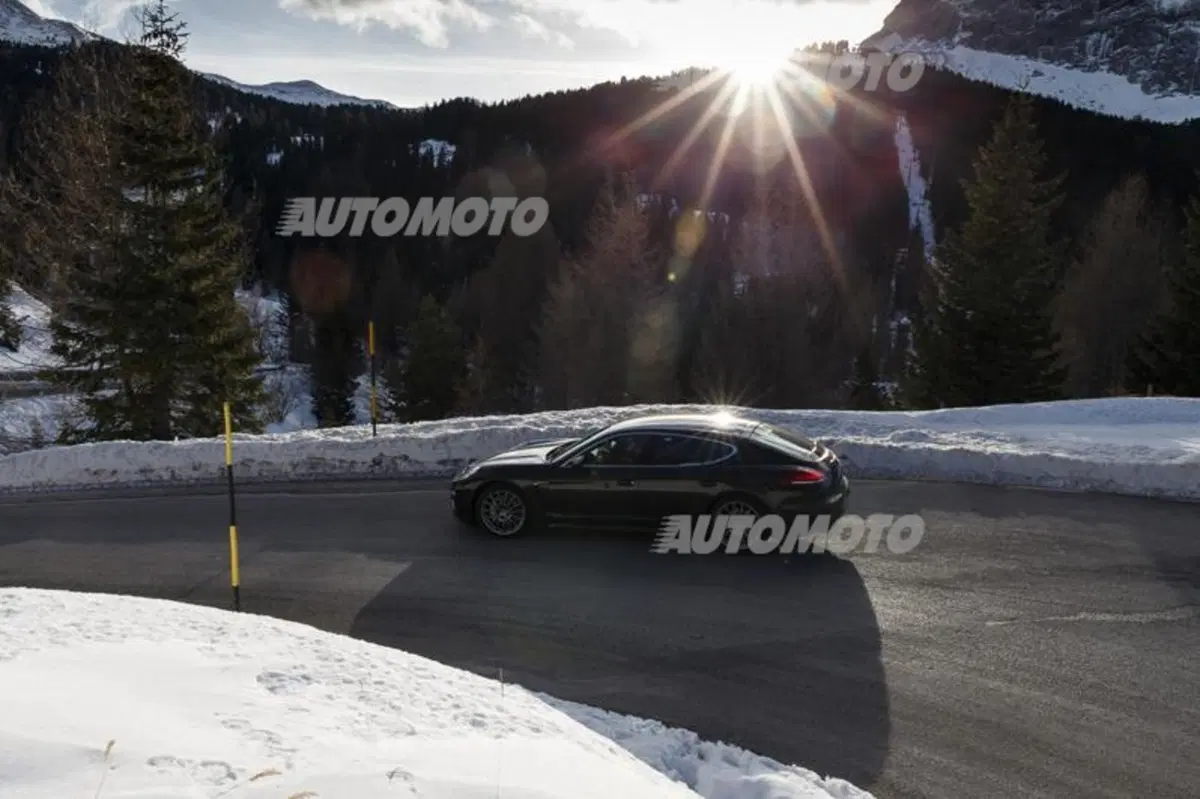 Porsche Panamera 4S restyling (4)