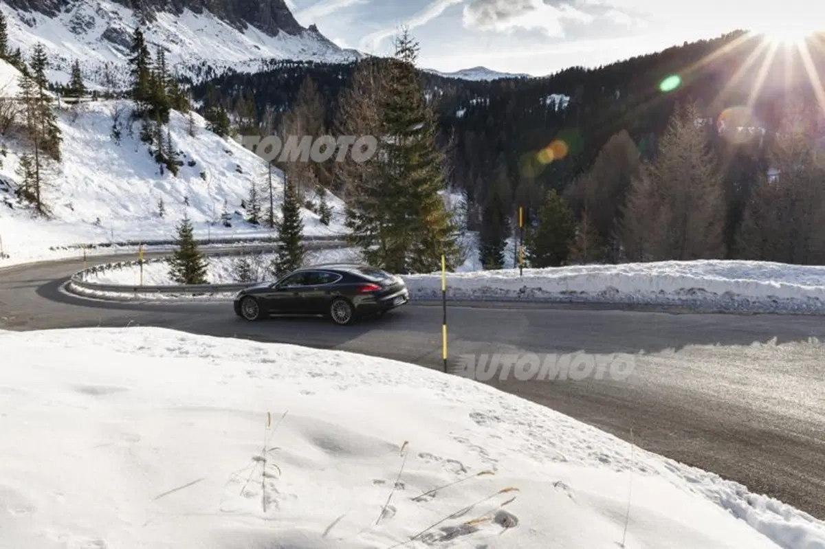 Porsche Panamera 4S restyling (10)