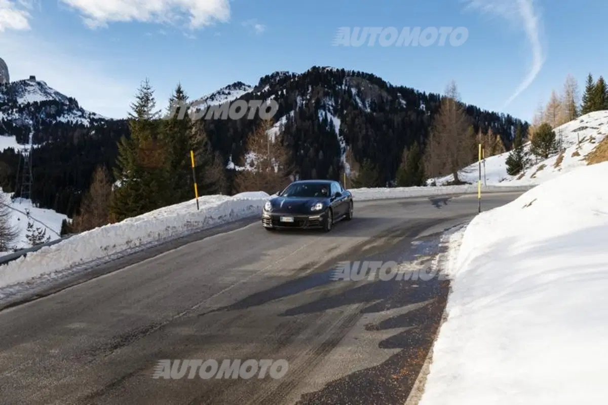 Porsche Panamera 4S restyling (12)