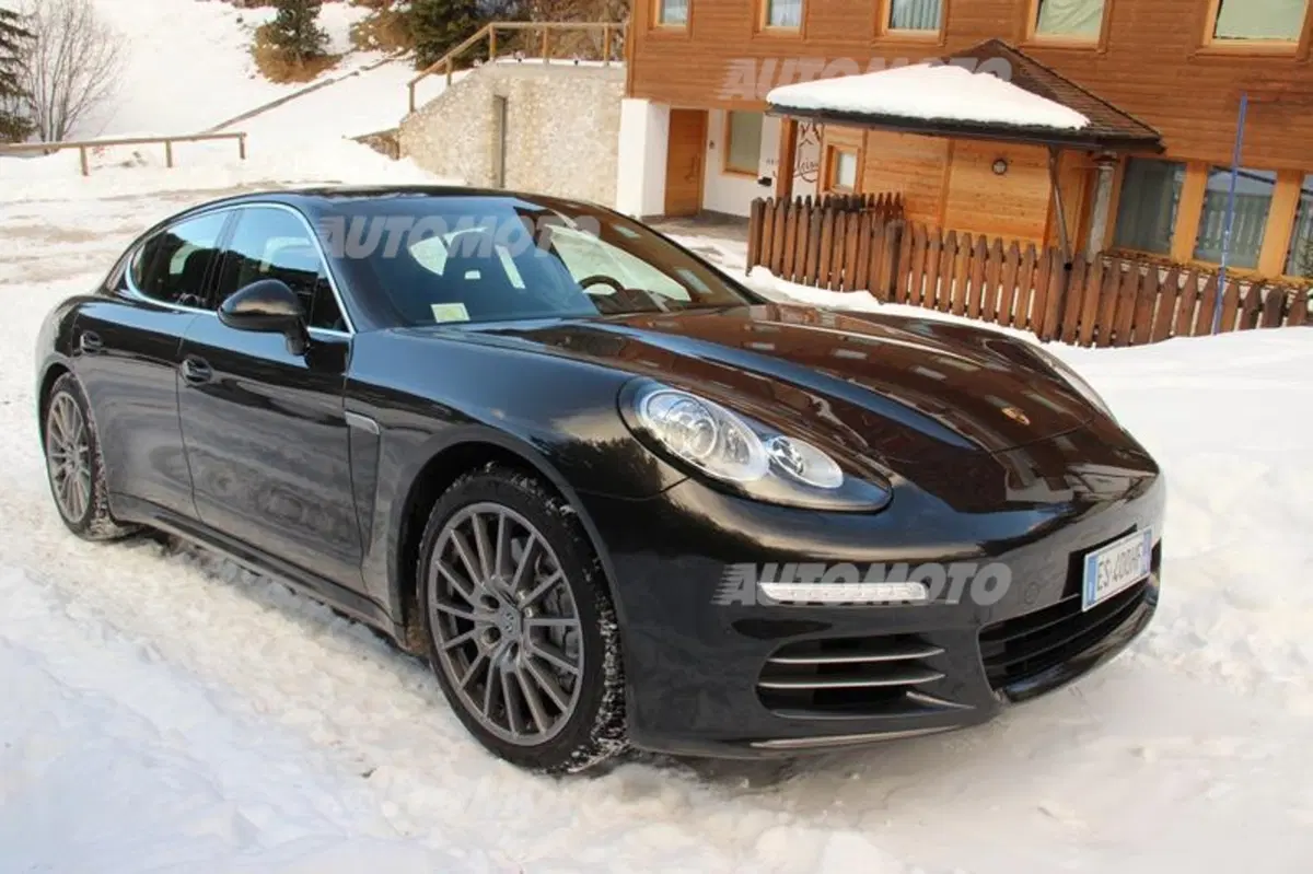 Porsche Panamera 4S restyling (21)