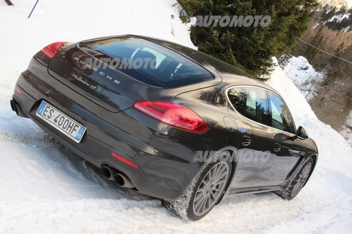 Porsche Panamera 4S restyling (23)
