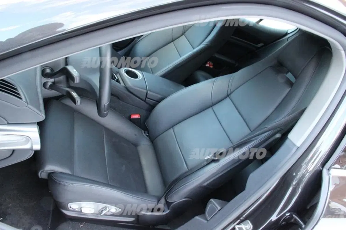 Porsche Panamera 4S restyling (28)