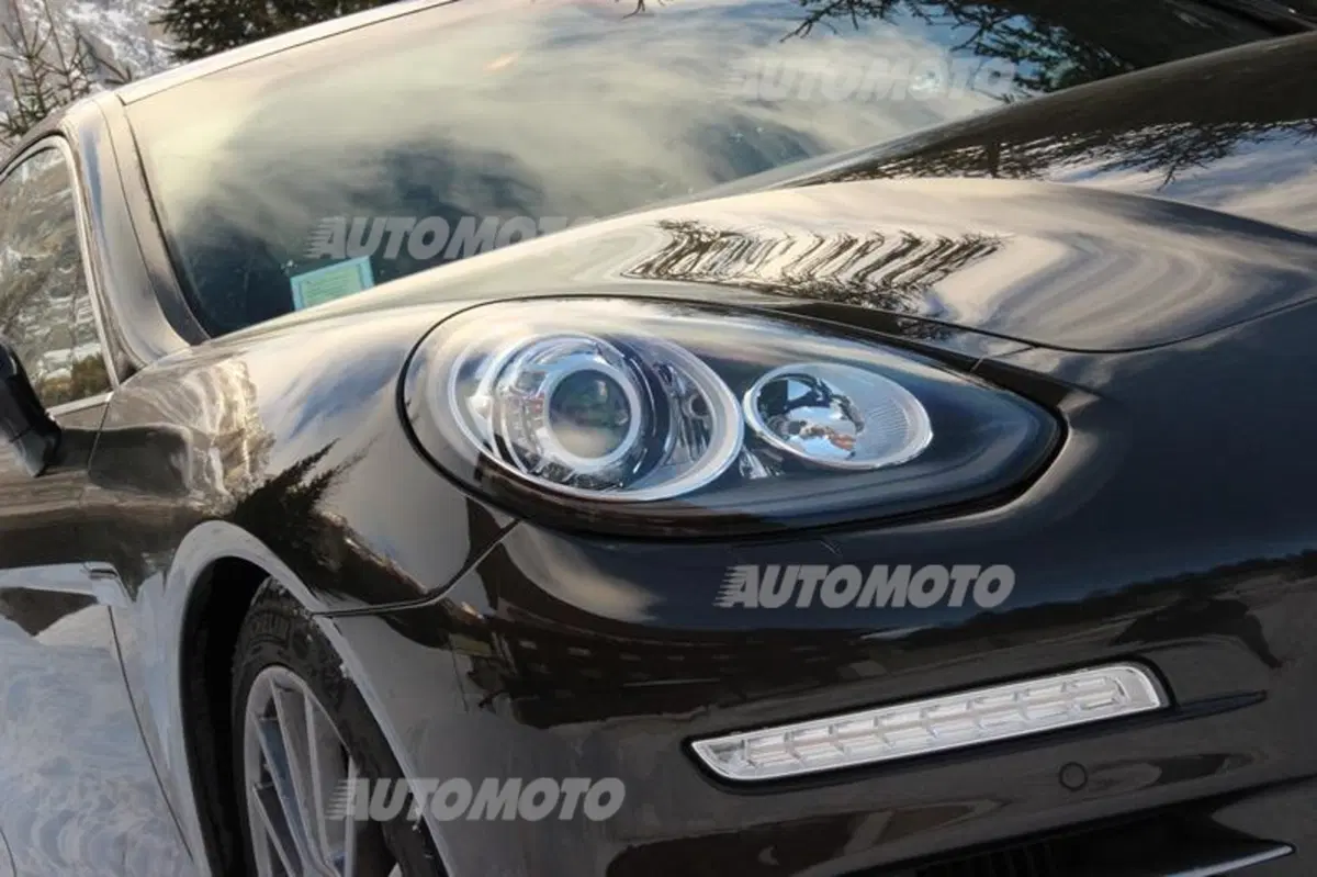 Porsche Panamera 4S restyling (47)