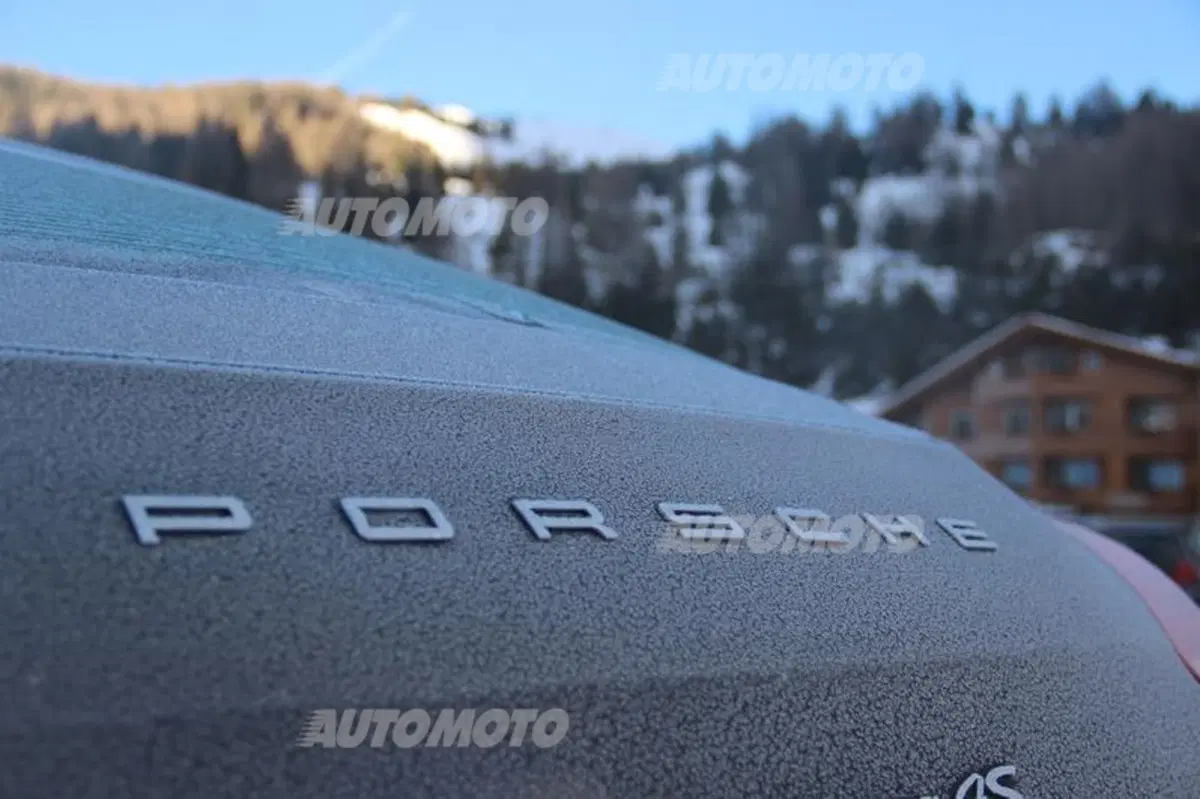 Porsche Panamera 4S restyling (48)
