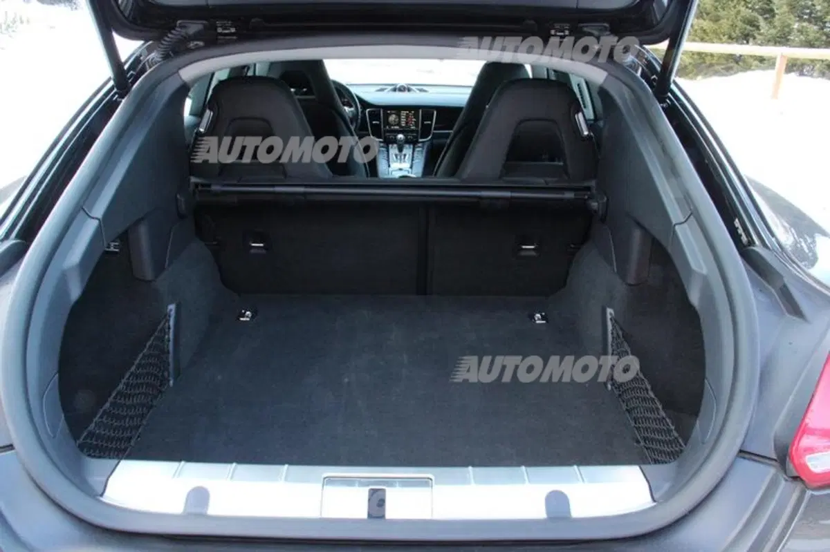 Porsche Panamera 4S restyling (54)