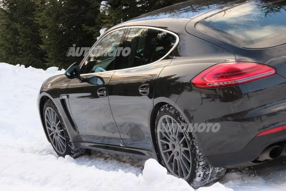 Porsche Panamera 4S restyling (64)