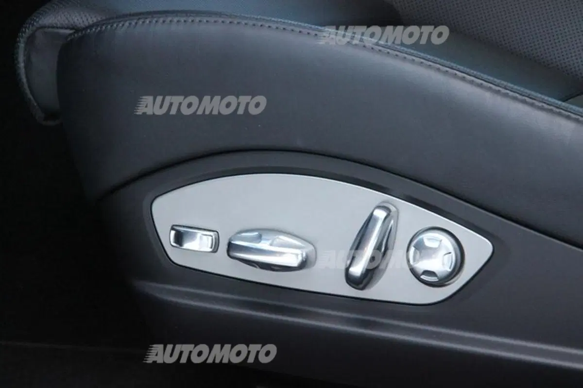 Porsche Panamera 4S restyling (66)
