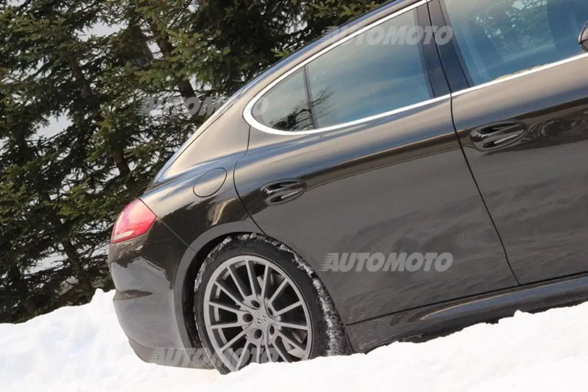 Porsche Panamera 4S restyling (75)