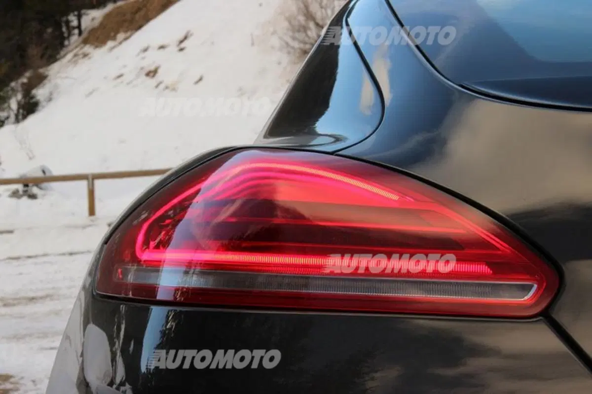 Porsche Panamera 4S restyling (77)
