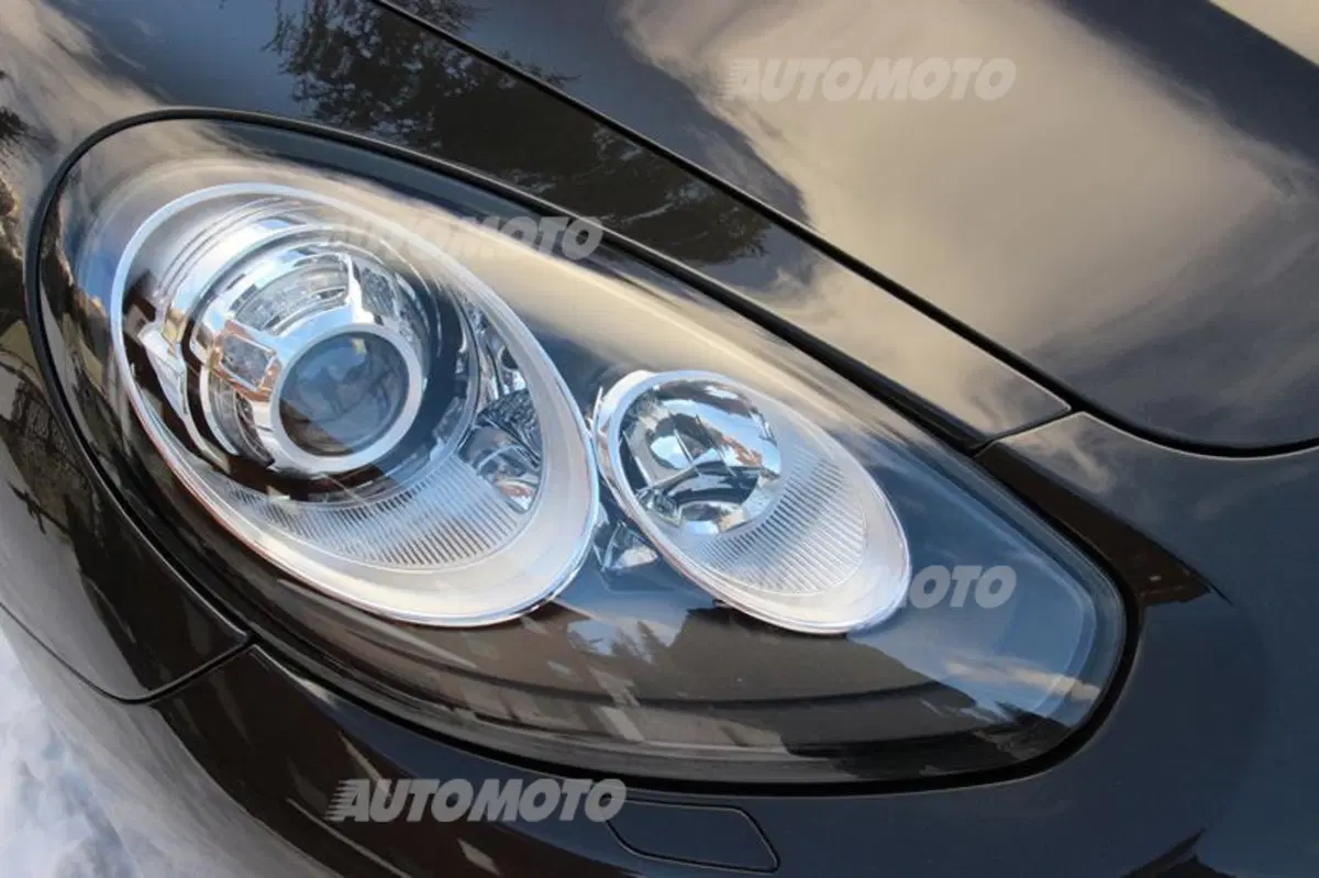 Porsche Panamera 4S restyling (80)