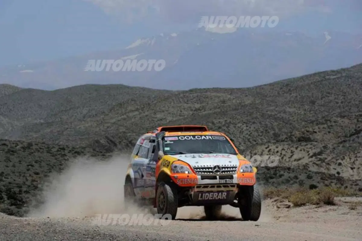 Dakar 2014, Tappa 4. Successo di Pedrero (Sherco) e Sainz (SMG). Trema la leadership di Barreda (14)