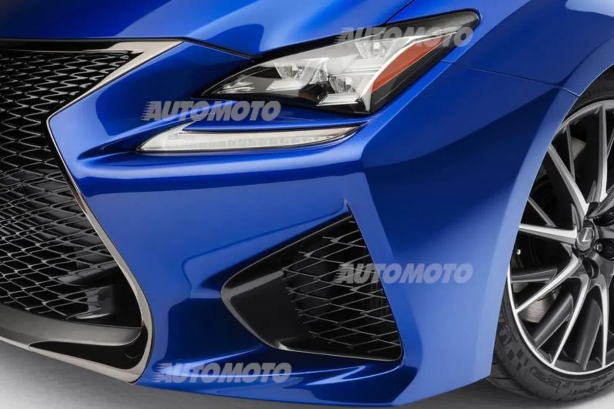 Lexus RC F: ecco la nuova coupé sportiva da 450 CV (37)