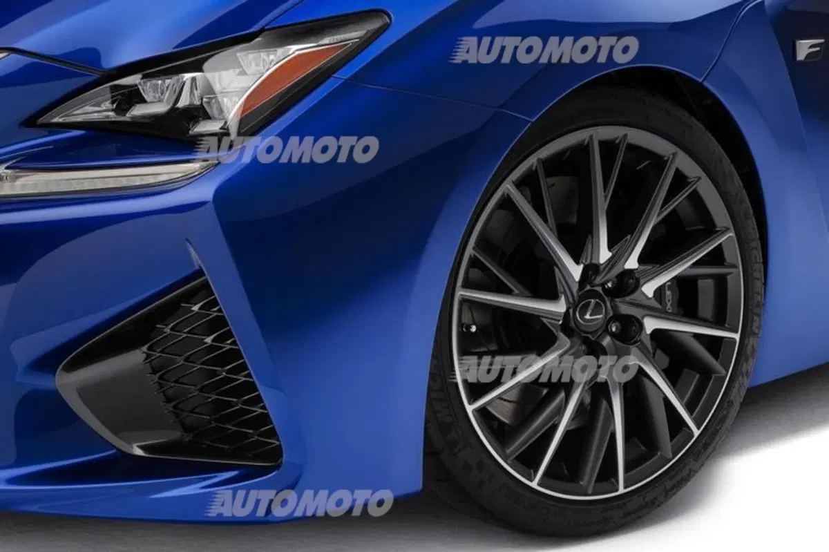 Lexus RC F: ecco la nuova coupé sportiva da 450 CV (39)