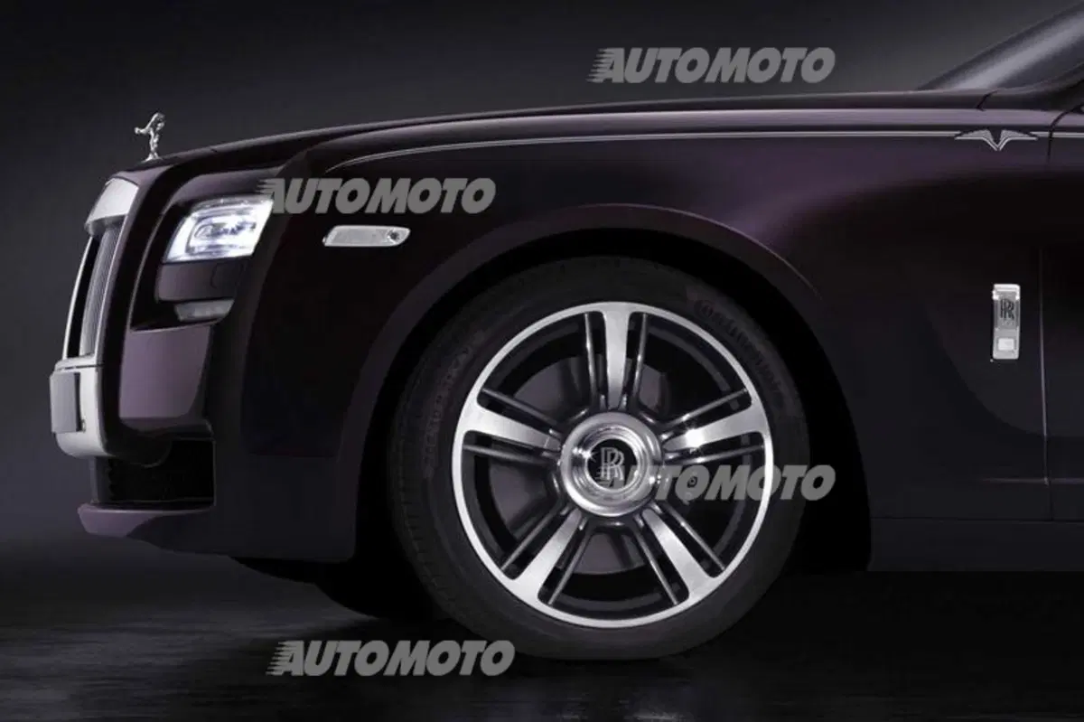 Rolls-Royce Ghost V-Specification (8)