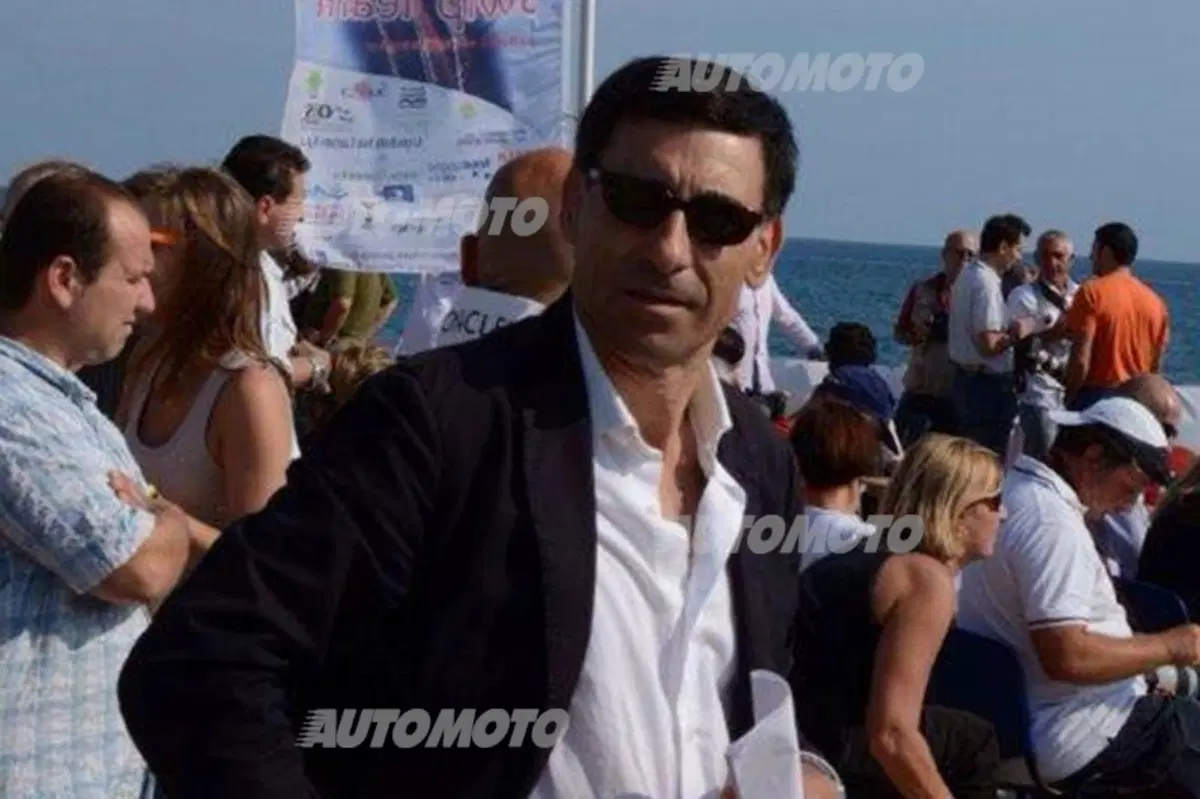 Niente strisce blu ed autovelox? Possibile se il sindaco si chiama Franco Floris