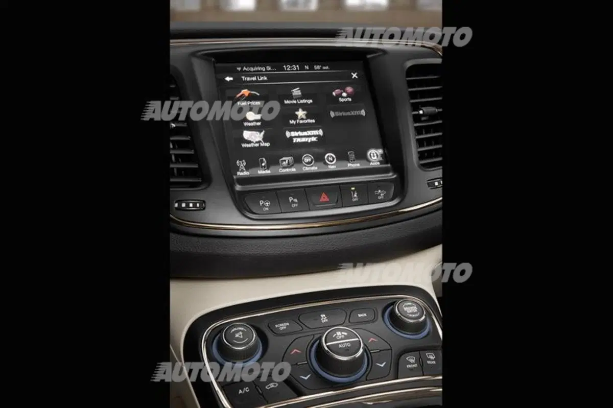 Nuova Chrysler 200: immagini e dettagli ufficiali (25)