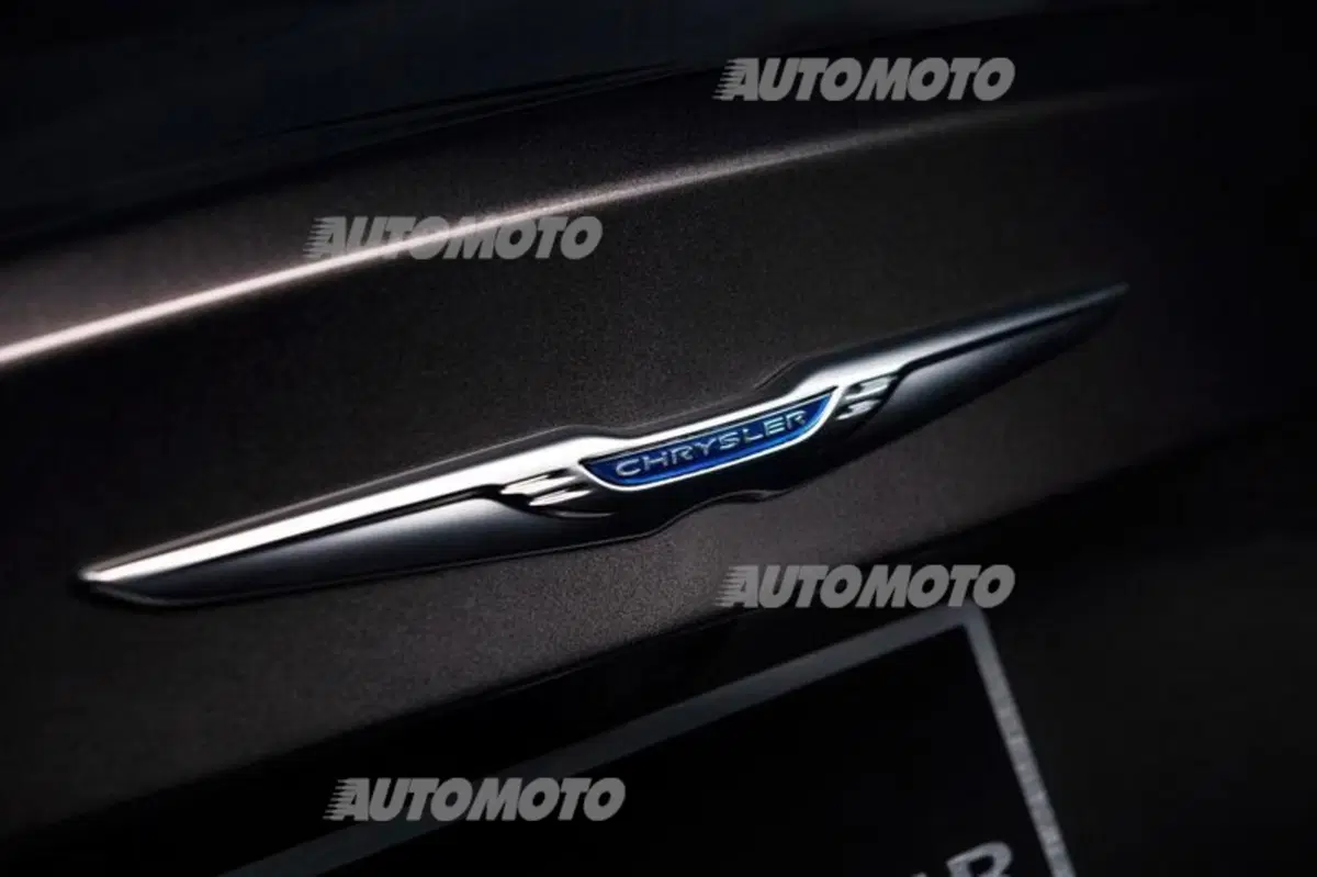 Nuova Chrysler 200: immagini e dettagli ufficiali (31)