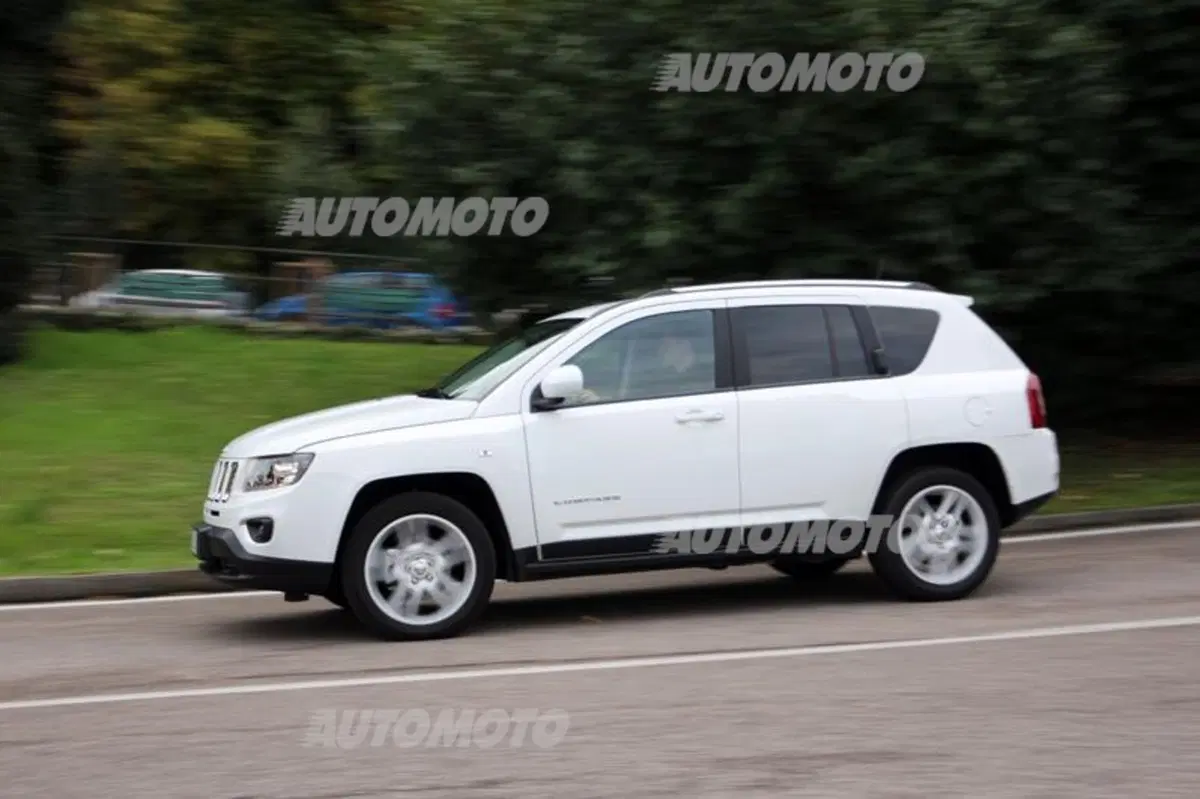 Jeep Compass (6)