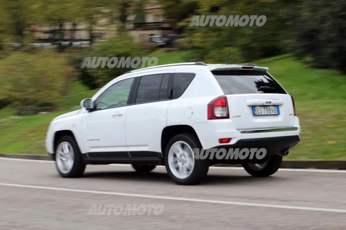 Jeep Compass (10)