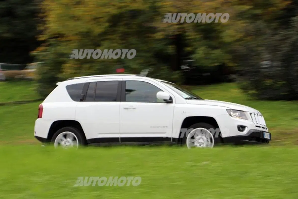 Jeep Compass (11)