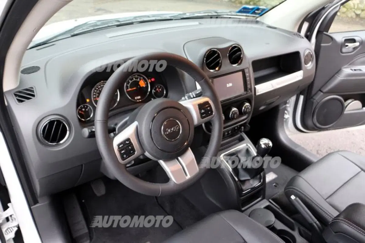 Jeep Compass (22)
