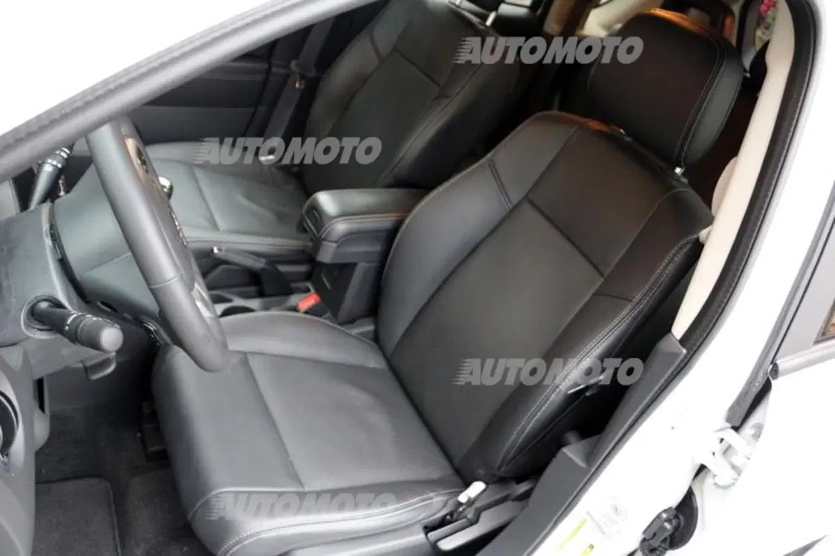 Jeep Compass (28)