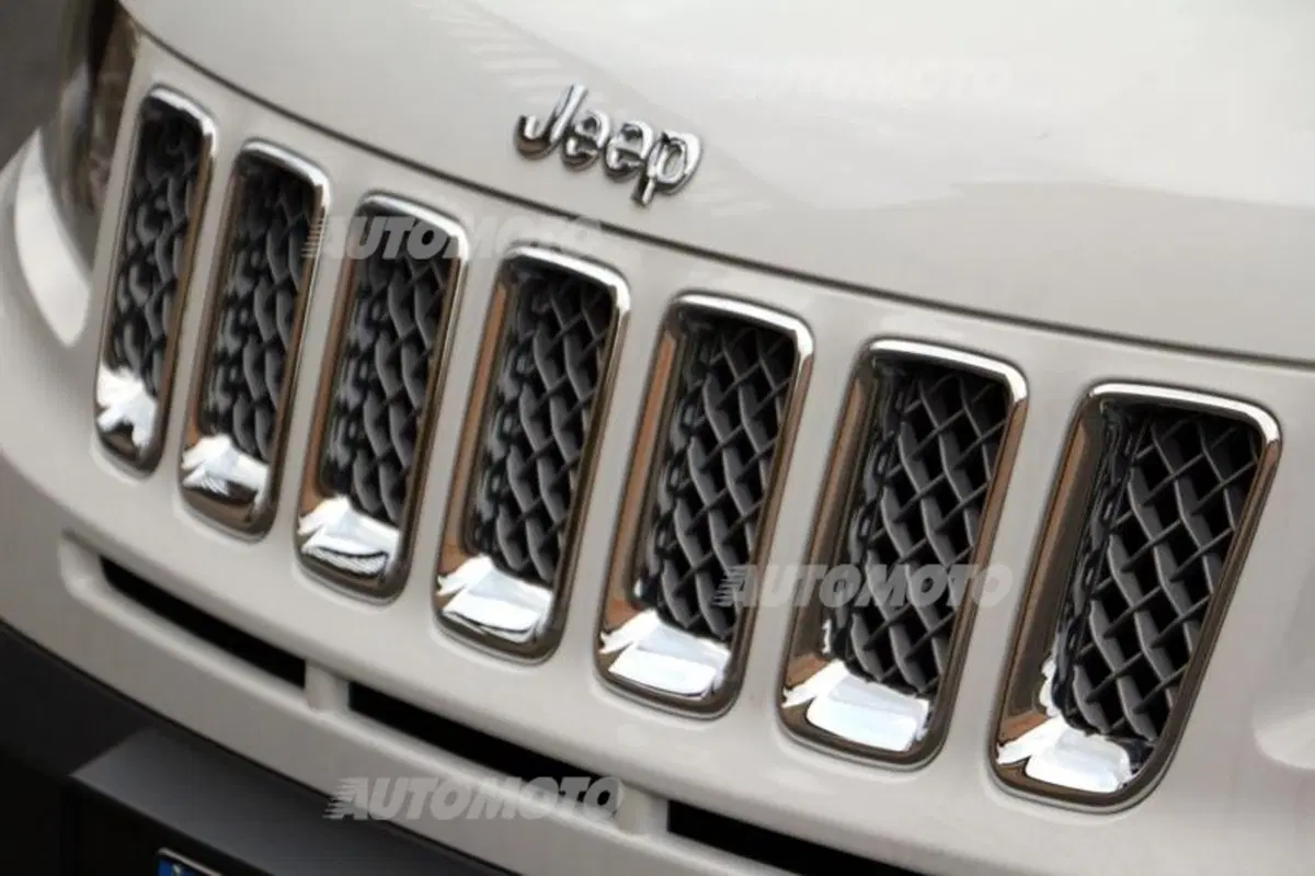 Jeep Compass (35)