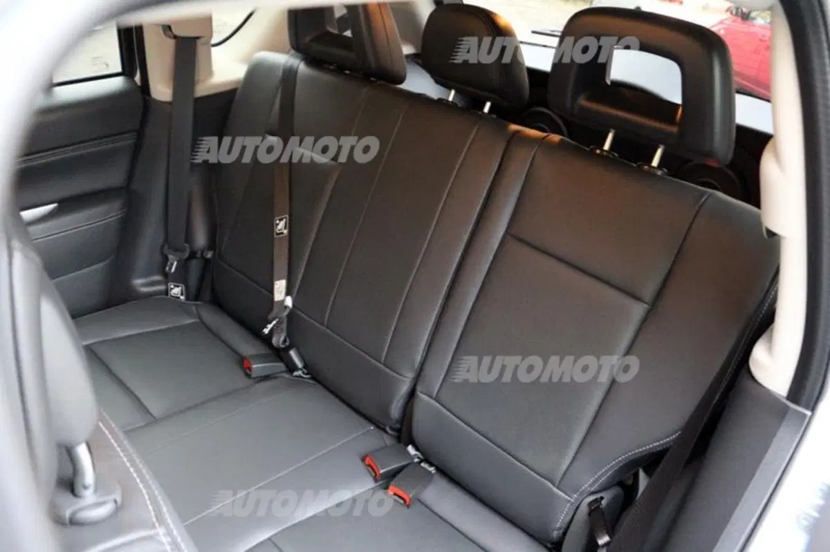 Jeep Compass (37)