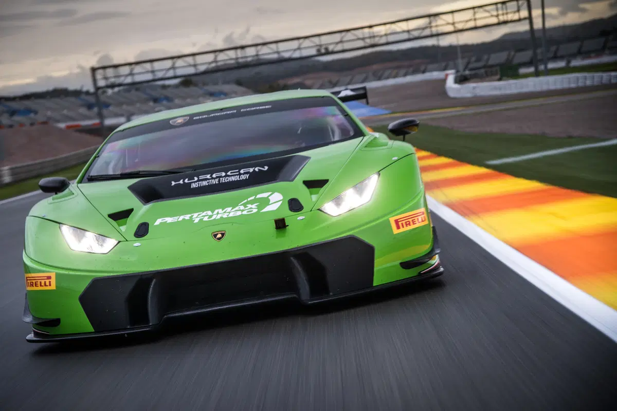 Lamborghini Huracán GT3 [Video prova in pista]