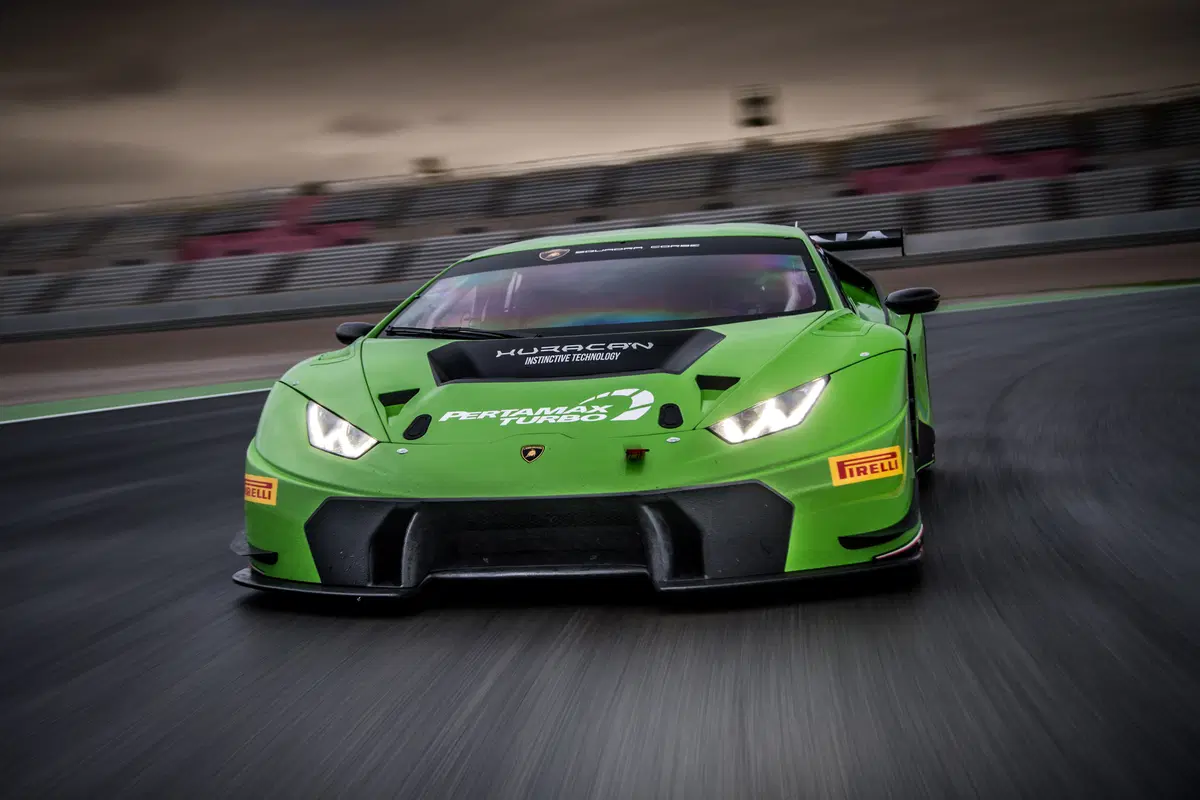 Lamborghini Huracán GT3 [Video prova in pista] (5)