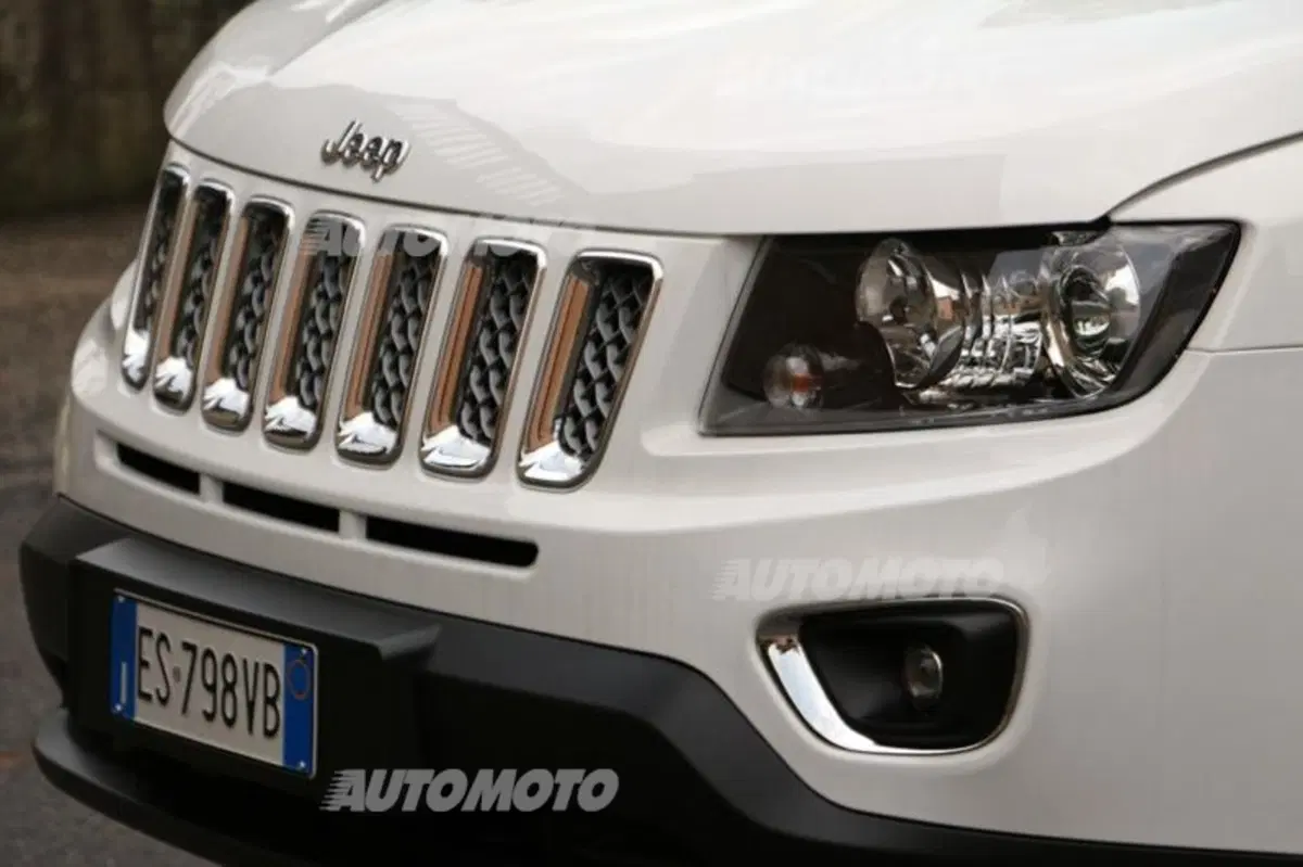 Jeep Compass (45)