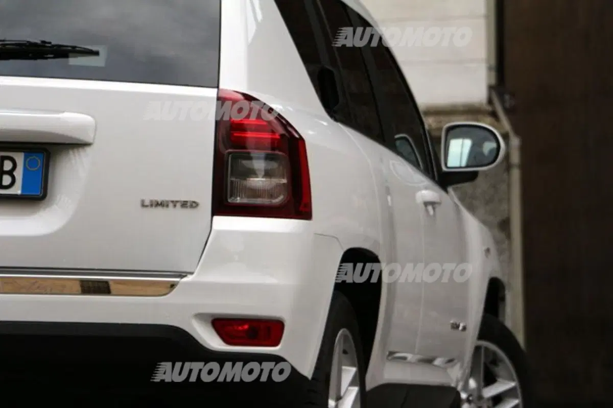 Jeep Compass (46)