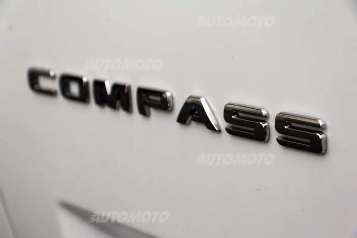 Jeep Compass (52)
