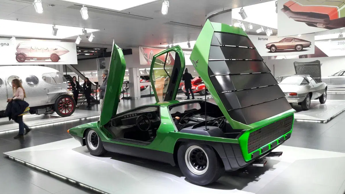 Museo Alfa Romeo: 10 "segreti" da non perdere, dalla 33 Stradale alla 155 DTM (2)