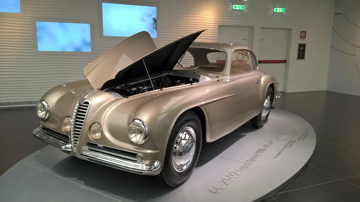 Museo Alfa Romeo: 10 "segreti" da non perdere, dalla 33 Stradale alla 155 DTM (10)