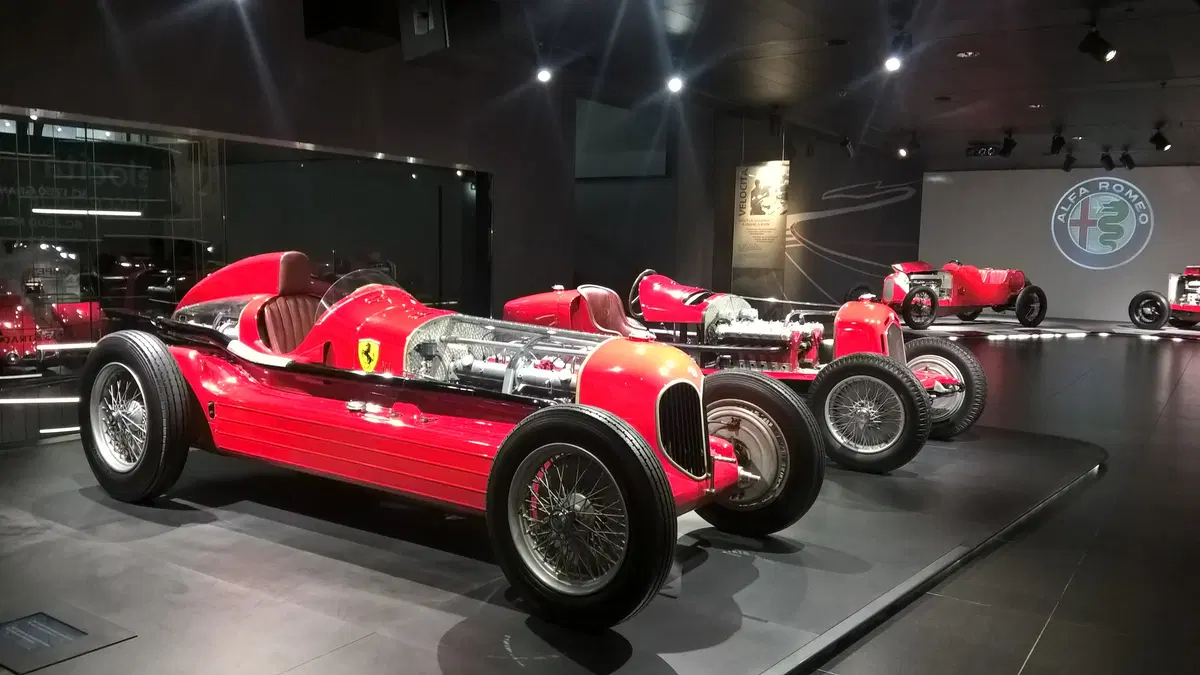 Museo Alfa Romeo: 10 "segreti" da non perdere, dalla 33 Stradale alla 155 DTM (15)